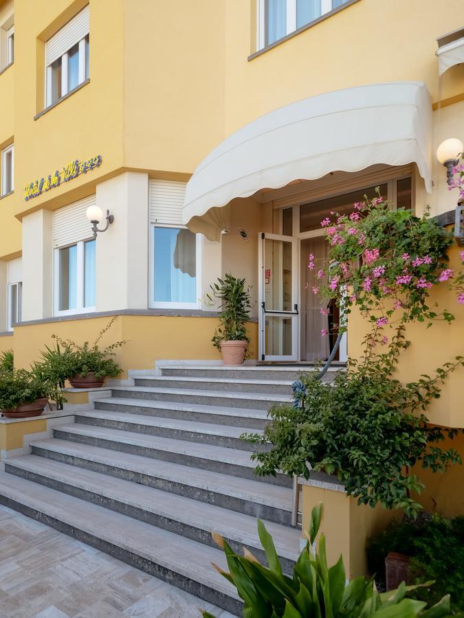 Hotel De La Ville Σενιγκάλια Εξωτερικό φωτογραφία
